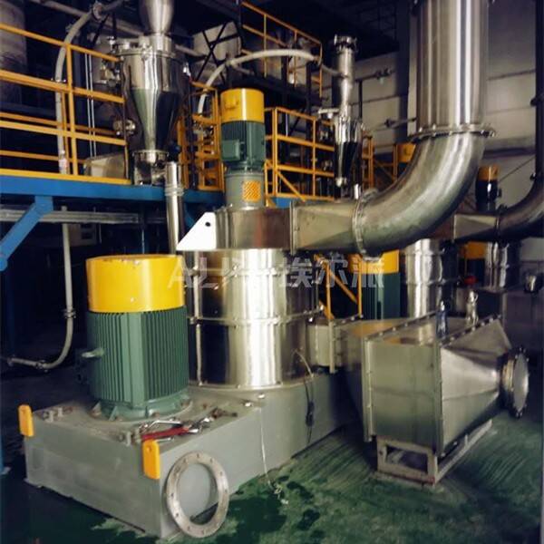 山東某鋰業公司 購買碳酸鋰超微磨粉機CSM1100-V